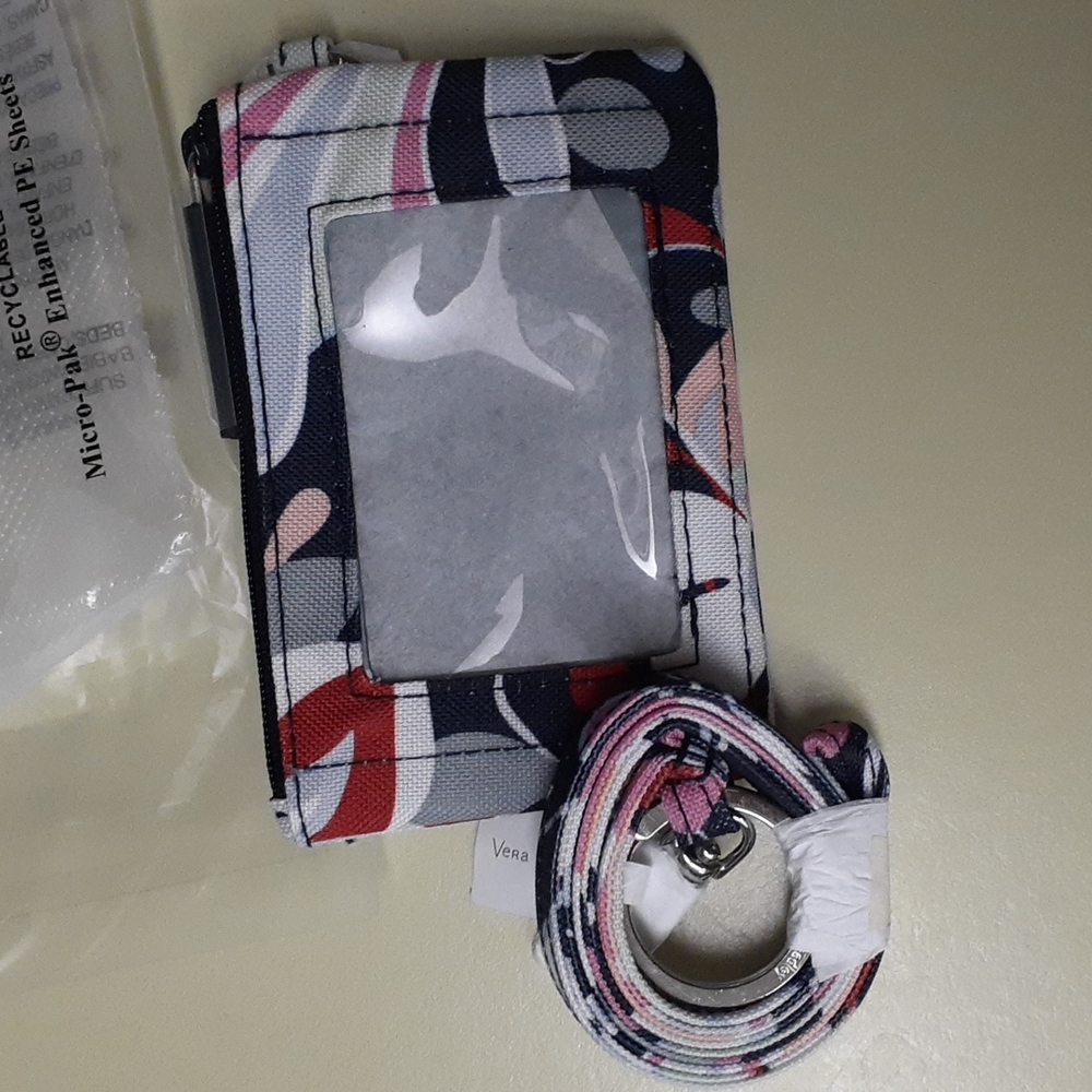 NEW Vera Bradley Lighten Up Zip ID & Lanyard Mod Paisley Pattern NWT